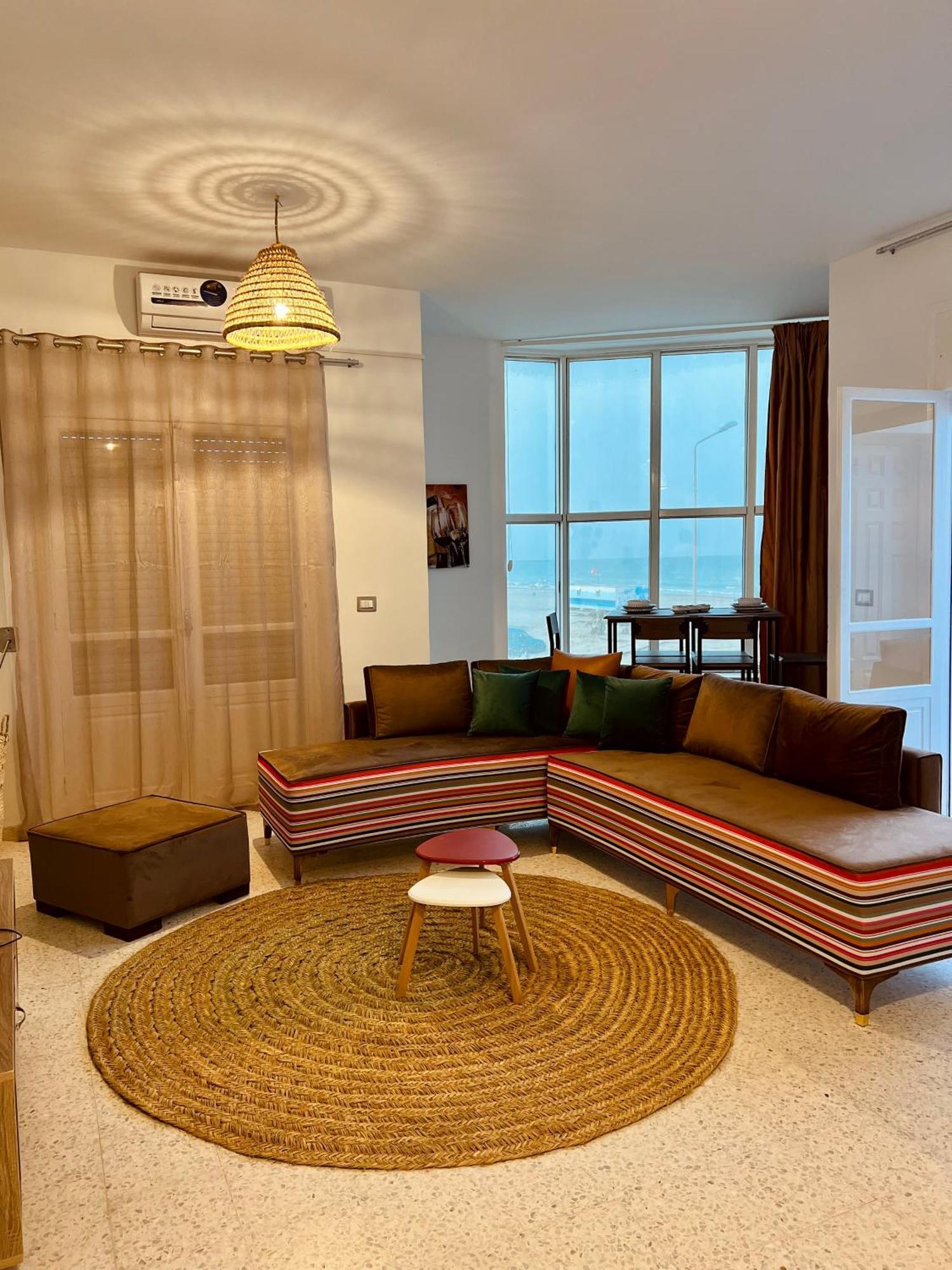 Appartement Vue De Mer Pied Dans L'Eau Gabes Ngoại thất bức ảnh